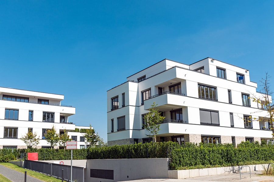 Mantenimiento de comunidades en Mallorca en edificio residencial con trabajos técnicos de conservación