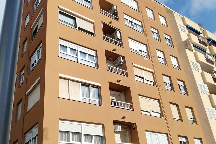 Rehabilitación de fachada en Portals Nous - Dinamic Urban